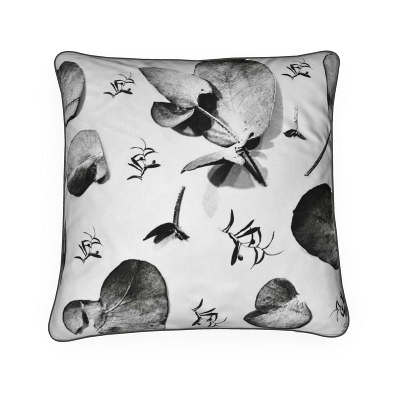 Zuko Gumleaf black Velvet Cushion